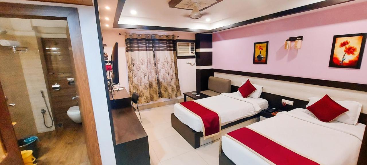 Hotel Rodali Residency Guwahati Exteriör bild