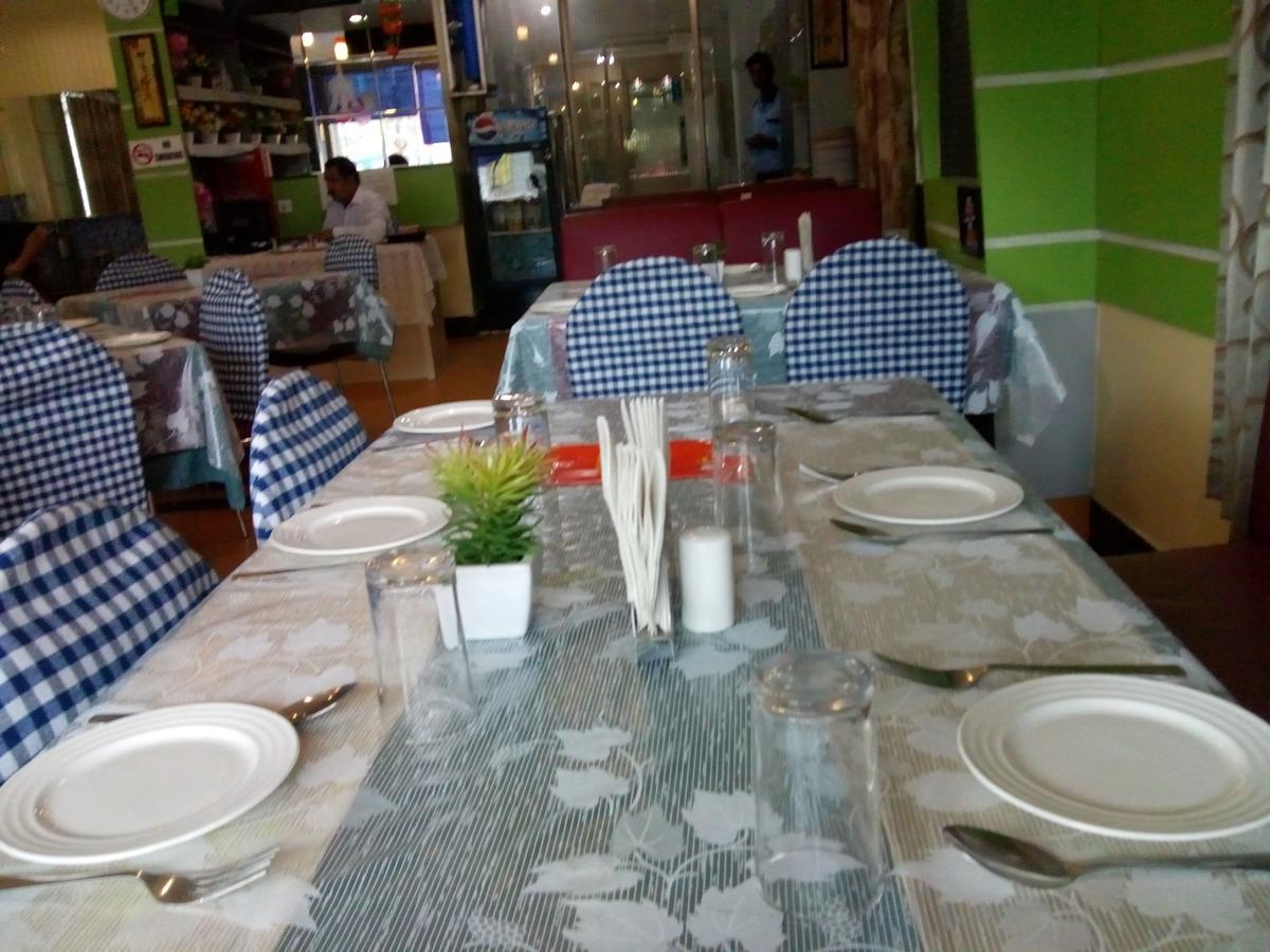 Hotel Rodali Residency Guwahati Exteriör bild